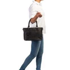 Burkely Antique Avery Handbag S Black 13 Burkely Antique Avery Handbag S Black -Secrid || Piquadro || Mywalit Verkoopwinkel 8005369.56.10 7