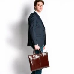 Piquadro Blue Square Expandable Slim Computer Bag 15.6" Mahogany -Secrid || Piquadro || Mywalit Verkoopwinkel ca4021b2 mo dett9