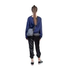 CabinZero Sidekick 3L Shoulderbag Orange Chill -Secrid || Piquadro || Mywalit Verkoopwinkel cz211203 classic sidekick 3l original grey on body female 03 1 1 1 1 1 1 1