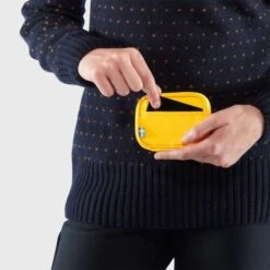 Fjallraven Fjällräven Kanken Card Wallet Spicy Orange -Secrid || Piquadro || Mywalit Verkoopwinkel kanken card wallet 23780 141 i detail fjr