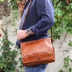 Bear Design Cow Lavato Hanna Schoudertas Zwart -Secrid || Piquadro || Mywalit Verkoopwinkel model 4 4