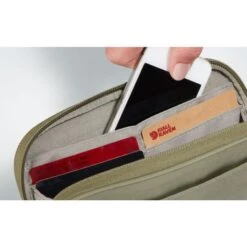 Fjallraven Fjällräven Kanken Travel Wallet Royal Purple -Secrid || Piquadro || Mywalit Verkoopwinkel travelwallet 6 1