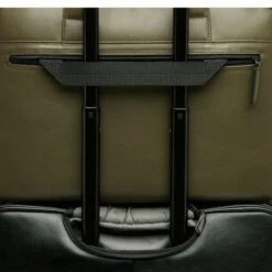 Castelijn & Beerens Nappa X Charlie Laptoptas 15.6" Groen -Secrid || Piquadro || Mywalit Verkoopwinkel xl set 7 charlie laptop tablet tas 15 6 groen dark military groen groen 1383